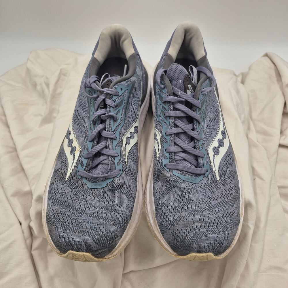 Saucony Echelon 9 running shoes grey Men's size 12
